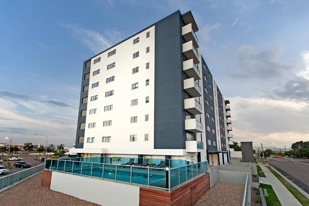 Allure Hotel & Apartments Townsville Aparthotel