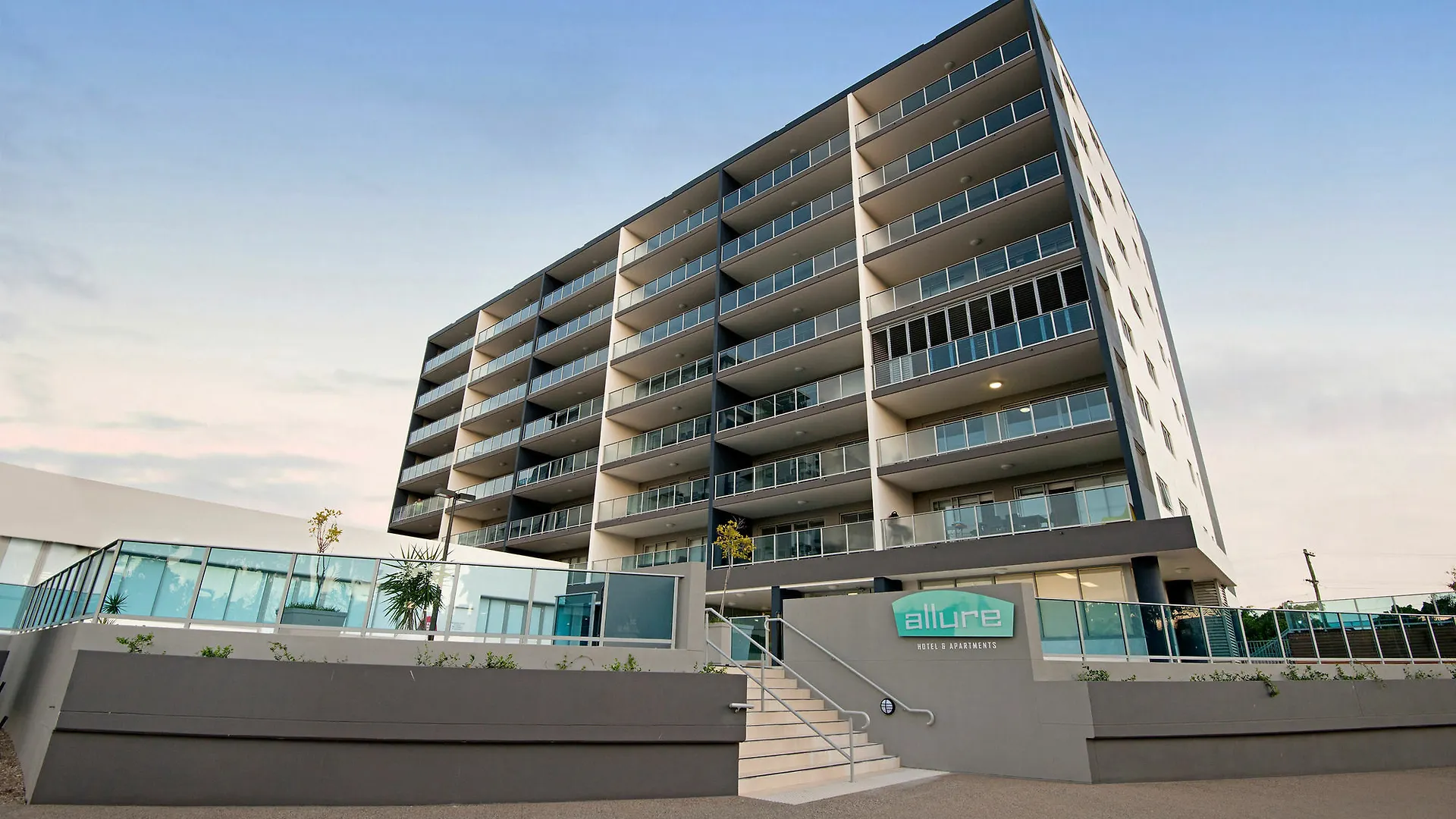 Allure Hotel & Apartments Townsville